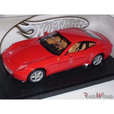 Ferrari 612 Scaglietti rot 1/18 Hotwheels
